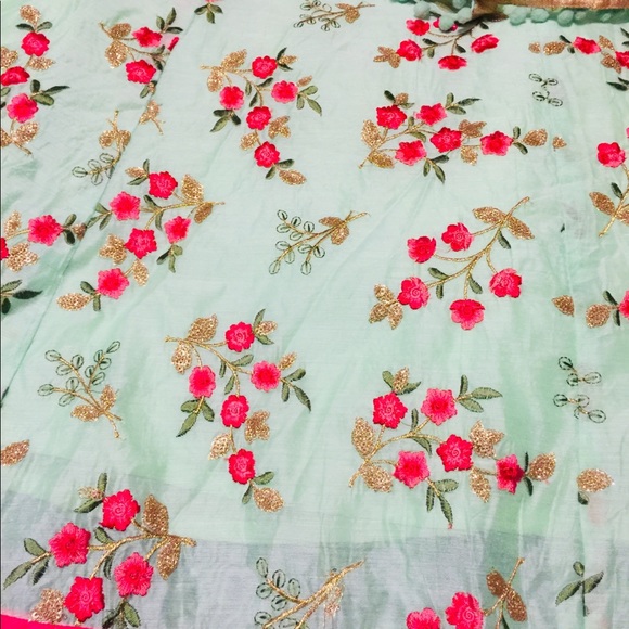 Indian girls party wear - Picture 3 of 8